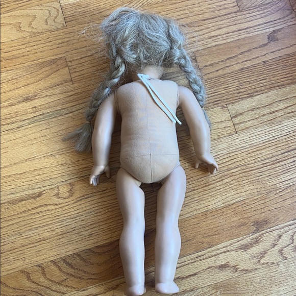 American Girl Kirsten - Picture 4 of 7